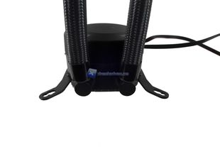 ID Cooling Auraflow 240 17